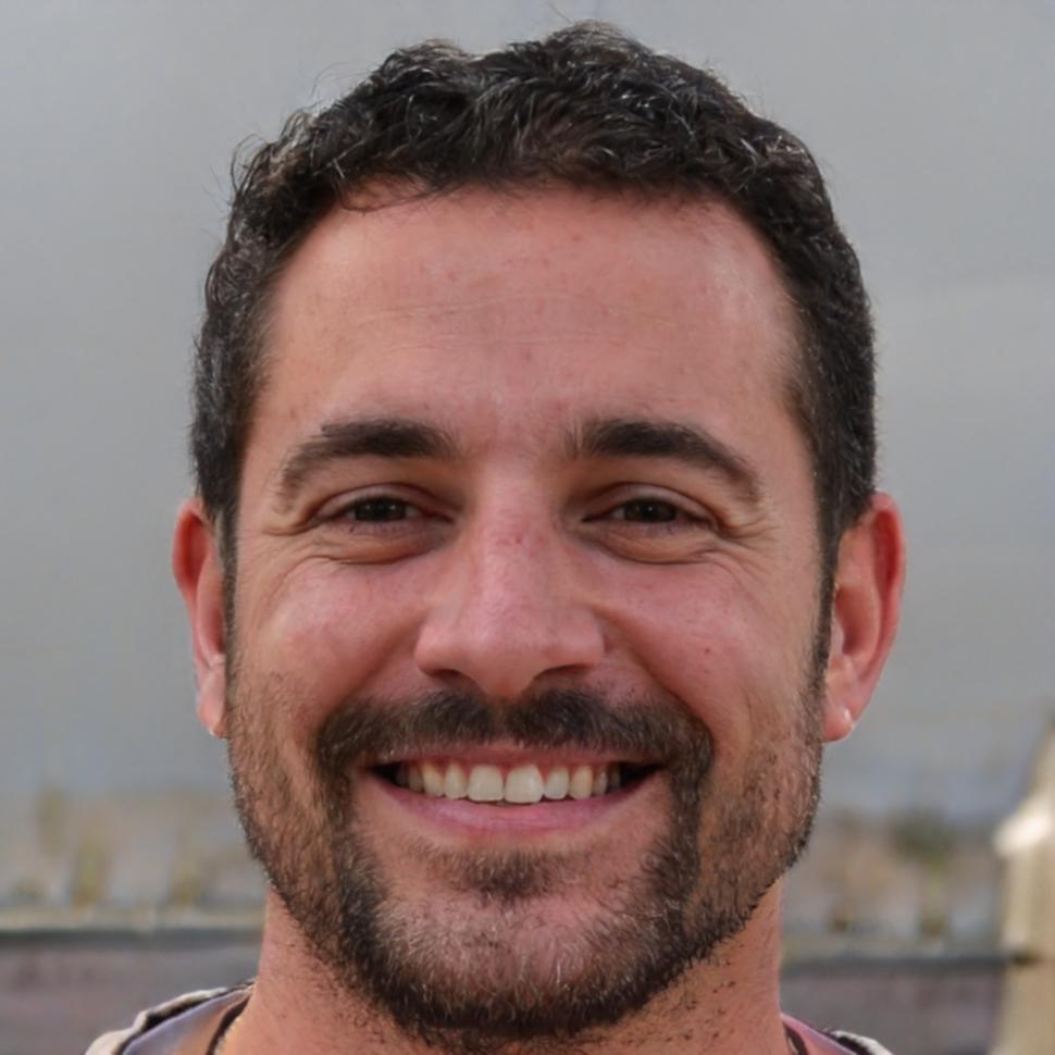 Carlos Martínez